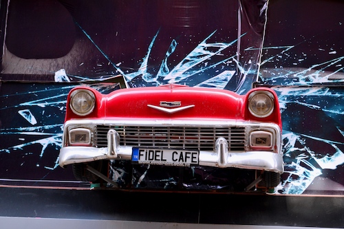 Cartoon: Trump Cadillac (medium) by Zlatko Iv tagged trump,zölle,eu,eierkrise,usa,danke,herz,victory,irl,neu,bussines,america