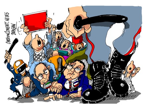 Cartoon: Roma-Letta-Hollande (medium) by Dragan tagged italia,enrico,letta,francia,francois,hollande,tren,de,alta,velocidad,tav,manifestaciones,politics,cartoon