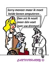 Cartoon: Drempel (small) by cartoonharry tagged dokter,patient,zuster,amputatie,amputeren,drempel,cartoon,cartoonist,cartoonharry,dutch,toonpool