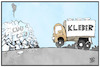 Cartoon: Scherbenhaufen Union (small) by Kostas Koufogiorgos tagged karikatur,koufogiorgos,illustration,cartoon,soeder,laschet,scherbenhaufen,kleber,truemmer,kfrage,partei,union,cdu,csu