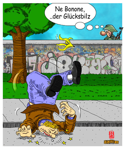 Cartoon: bonone (medium) by zenundsenf tagged glück,unglück,berlin,wall,cold,war,mauer,nva,banane,banana,dirk,berrens,zenf,zensenf,zenundsenf,walter,andi